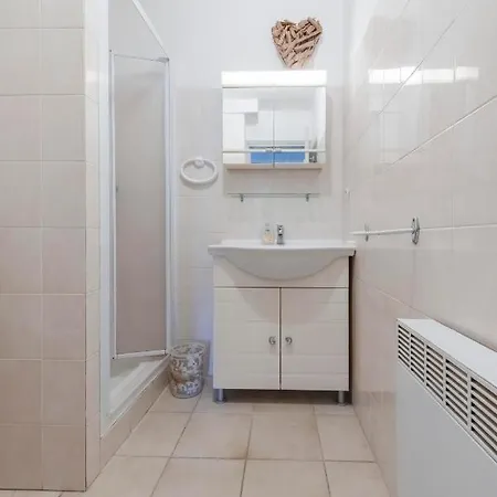 Le Petit Colliourenc - Climatise Avec Terrasse Apartment